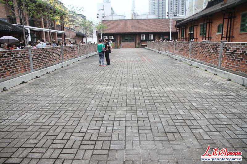 M㿴韵ͥzӰꐵ䣩