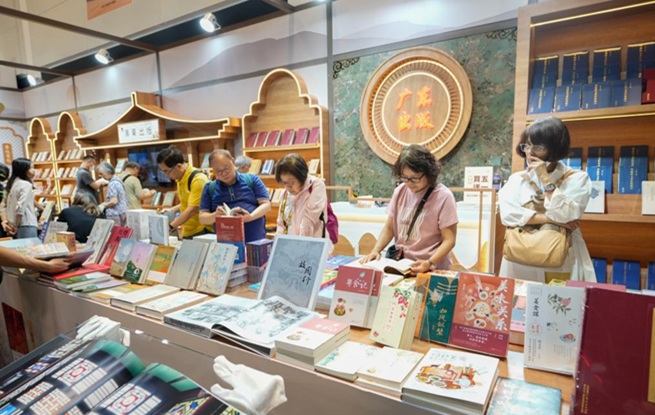 香港書展的“熱辣鮮香”