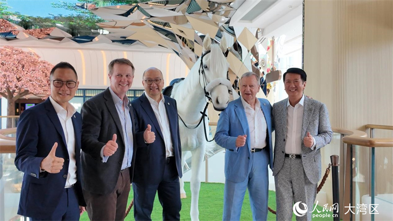 香港賽馬會2日召開季前記者會。人民網(wǎng) 嚴小晶 攝