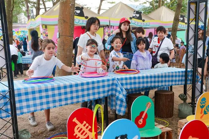 圖為孩子們在運動游戲中開心玩耍。主辦方供圖