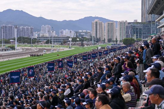 　　“浪琴香港國際賽事2025”現(xiàn)場。